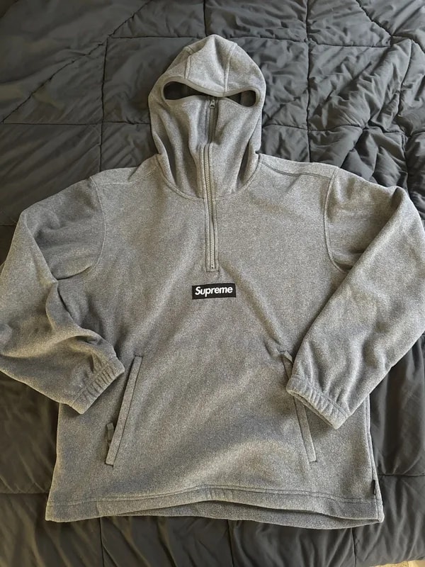 Supreme — Supreme X Polartec Half Zip Face Mask — streetwear — resale
