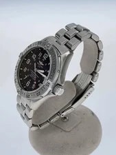 Breitling / No Guarantee / Windshield Scratched Overall / Ocean Date / Automatic 2