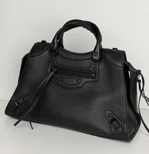 Balenciaga — Balenciaga Neo Classic City in B1 — Handbag — resale
