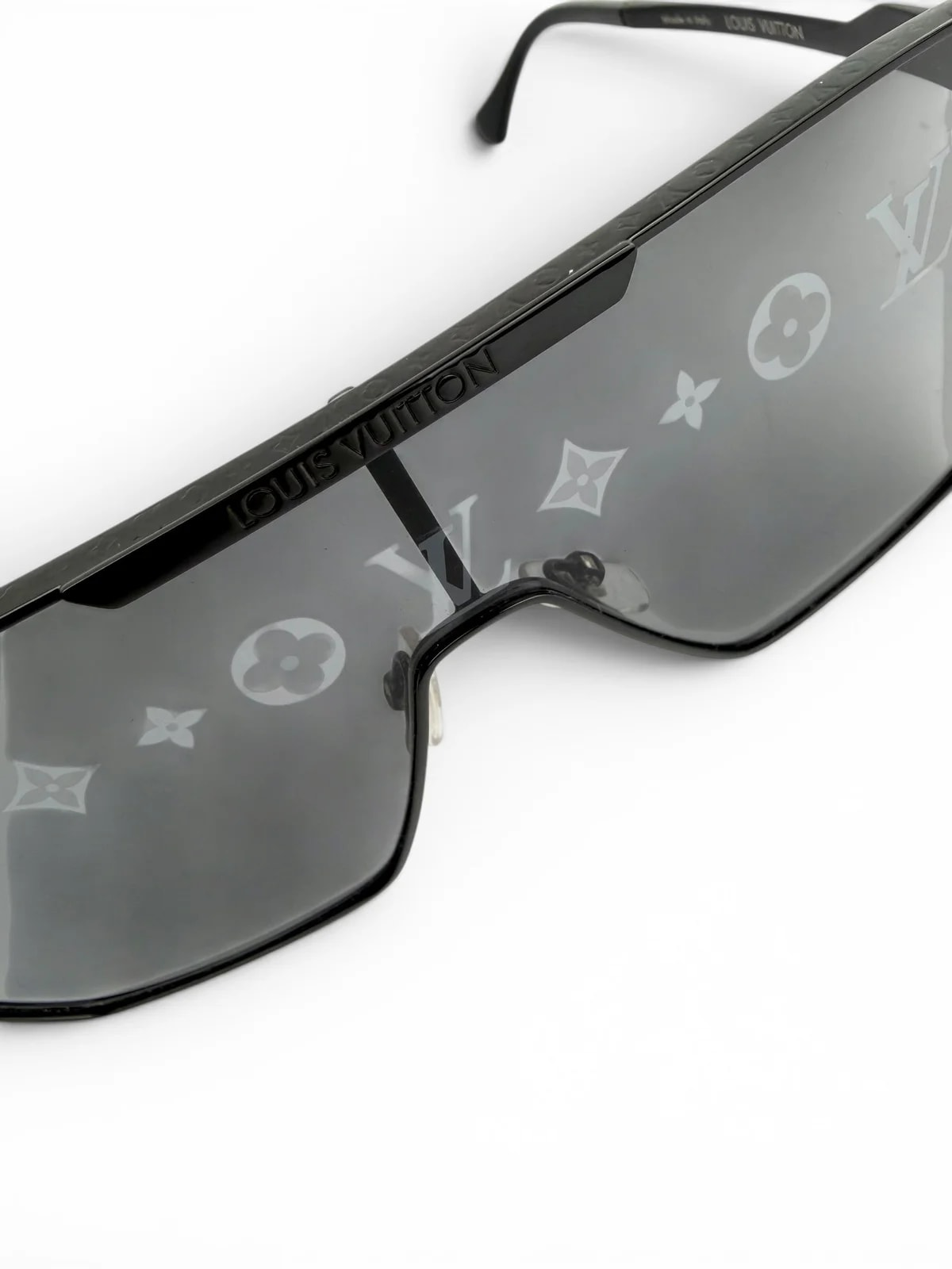 Louis Vuitton Mask Sunglasses W/ Case 2