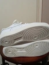 Nike Air Force 1 '07 Size 10 Low Top 3