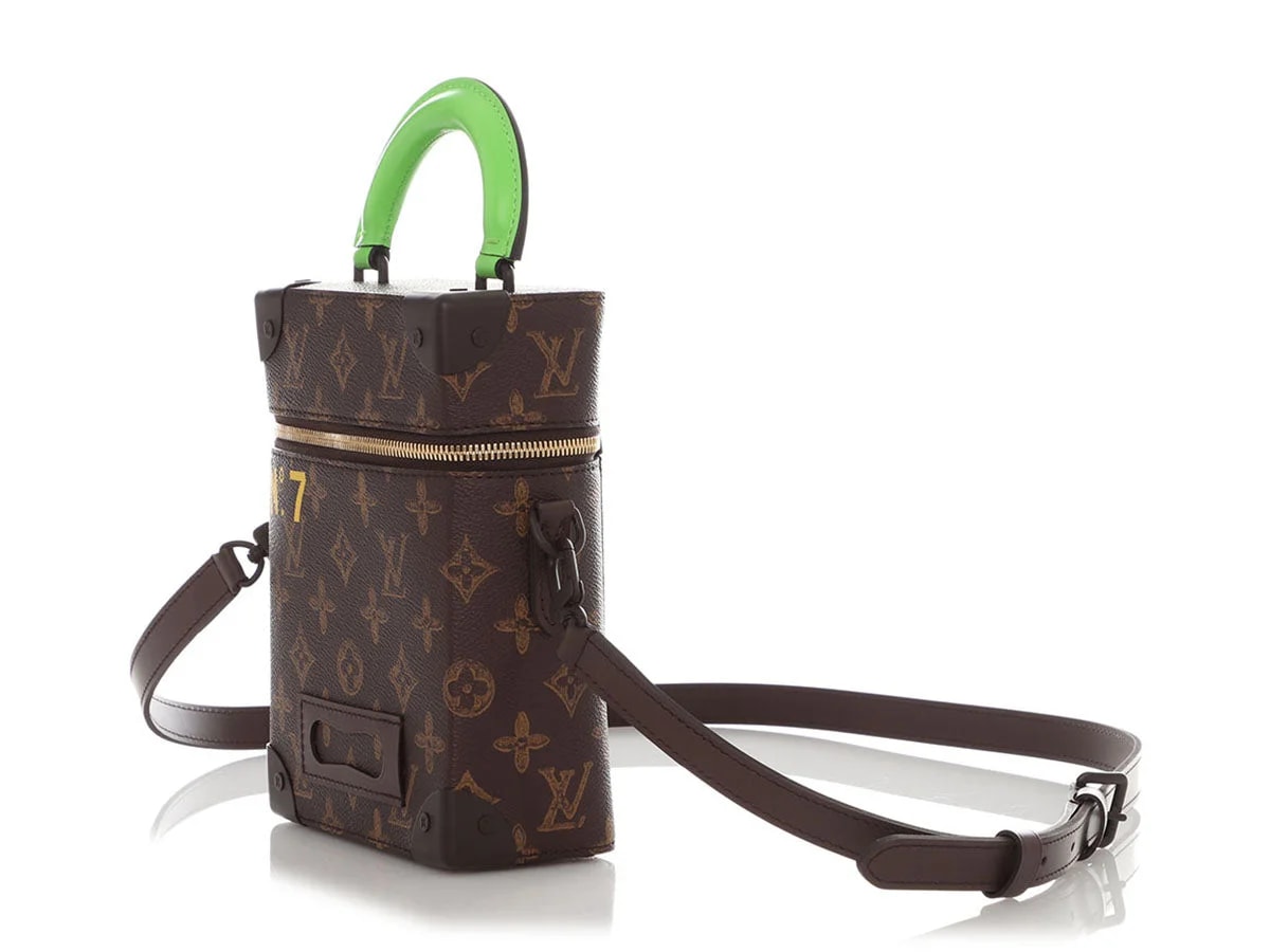 Louis Vuitton 2022 N°7 Vertical Box Trunk 4