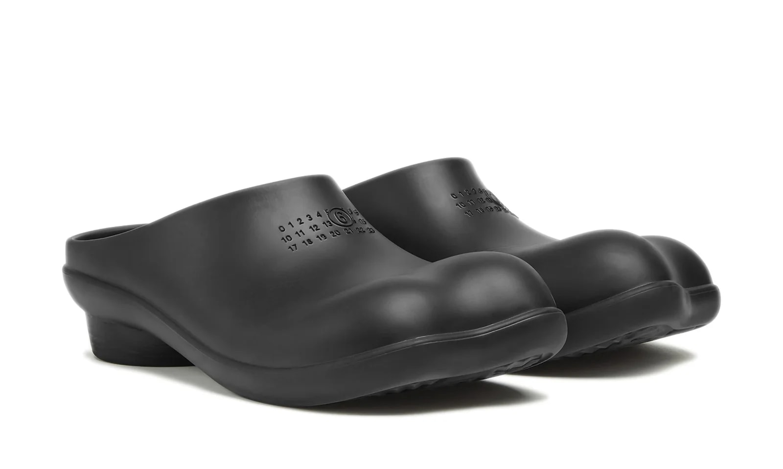 Anatomic Closed Toe Slippers Wmns " " S66WX0060P6780T8013 2