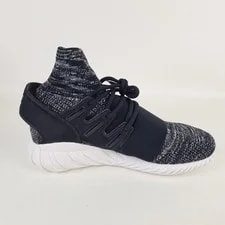 🚨 Adidas Tubular Doom PK BB2392 Basketball Sports Shoes 3