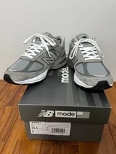 New Balance — 7.5US New Balance 990V5 — Sneaker — resale