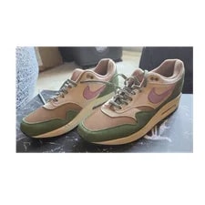 Nike Air Max 1 Low Top Lace Up Athletic 2