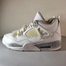Air Jordan — Size 5.5 / 7W - 2021 Air Jordan 4 Retro Mid DJ4699-100 — Sneaker — resale