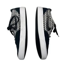 Nike SB Charge Low Top Skate Adult 10 Lace Shoes Graphic 3