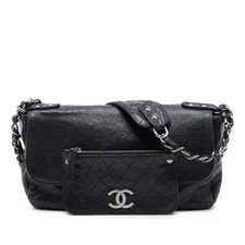 Chanel — Chanel Pocket in the City Single Flap — Handbag — resale