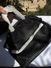 Bottega Veneta Hop GM Top Handle Classic 2