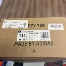 Size 11.5 - Yeezy 700 v3 Alvah H67799 Clean Steal! 4