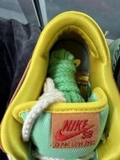 Size 8.5 Nike SB Dunk (Rodeo) Extra Laces and Bandana 4
