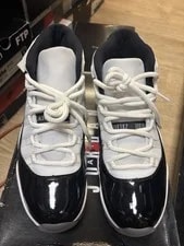 Air Jordan — AIR Jordan Retro 11 Size 9.5 378037-100 — Sneaker — resale