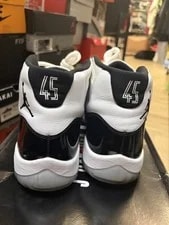 AIR Jordan Retro 11 Size 9.5 378037-100 3