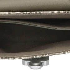 Dior Bag: Saddle W18.5H12D5cm; 3