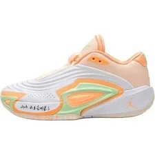 Jordan — Jordan Luka 3 Low Top Basketball Shoes FQ8185-101 — Sneaker — resale