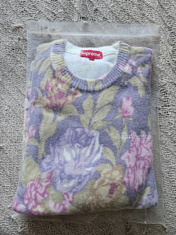 Supreme — Supreme *Sample* Printed Floral Sweater — streetwear — resale