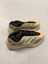 Size 6.5 - Adidas Yeezy 700 V3 Kyanite NO BOX 3
