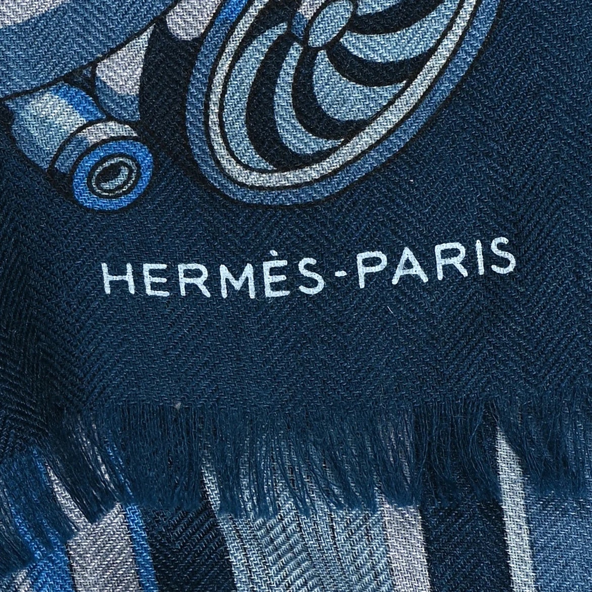 600 Chevaux Rectangle Scarf Chine 3