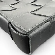 Bottega Veneta Cassette Maxi 578004 Beauty Auth 4