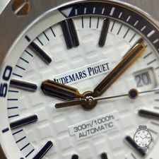 Audemars Piguet Royal Oak Offshore Diver 42mm White Blue Admiral 15710ST Extras 4