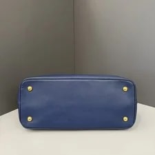 Prada Galleria (ws012626a9) 4