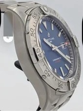 Breitling Avenger 42mm A17328101C1A1 4