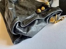 Excellent Balenciaga Giant City 4
