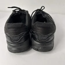 New Balance 519v2 Walking Shoes Size 8. 5 4E Wide EU 42 4