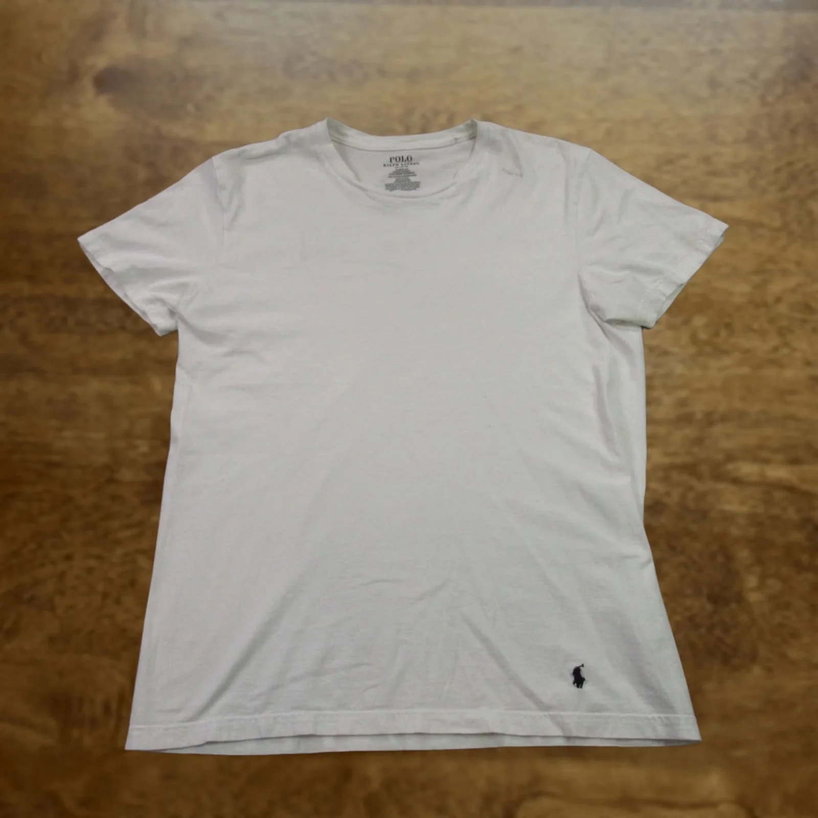 Polo Ralph Lauren — Polo Ralph Lauren Shirt Medium Short Sleeve Crew Neck Classic Fit — streetwear — resale