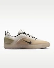 ’s Nike SB Zoom Nyjah 4 Shoe-Desert /Light Orewood 3