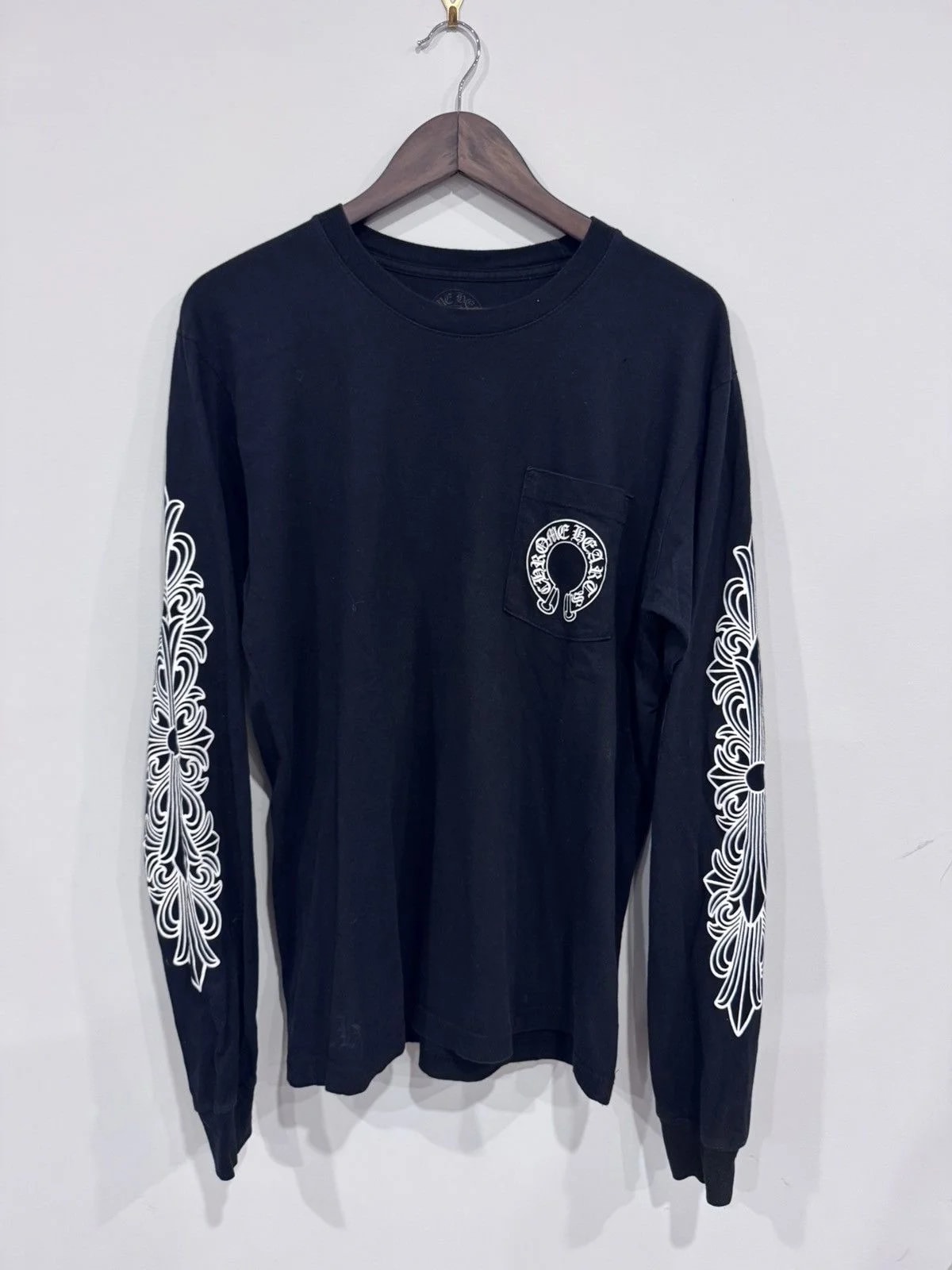 Chrome Hearts — Hearts Long Sleeve Horseshoe Logo Floral Print — streetwear — resale