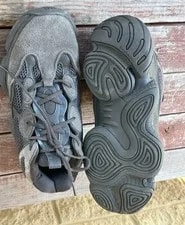 Size 9 Adidas Yeezy 500 3