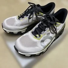 Limited Edition — On Cloudmonster Hyper Fade 27cm New Limited Edition — Sneaker — resale