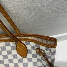 Louis Vuitton Neverfull Official 2