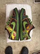 Nike SB — Size 11 - Nike SB Dunk Low de la Soul 2015 — Sneaker — resale