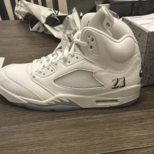 Jordan — Jordan Air 5 ’S Mid Top Lace-Up Basketball N — Sneaker — resale