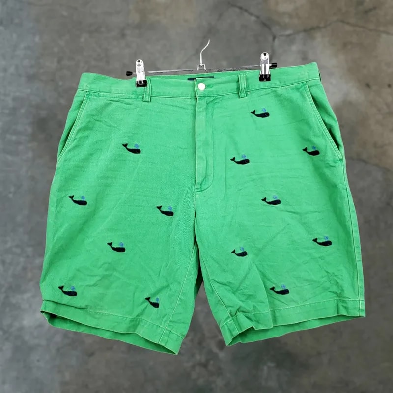Polo Ralph Lauren — Polo Ralph Lauren Shorts 36 Chino Flat Front Whale All Over Preppy — streetwear — resale