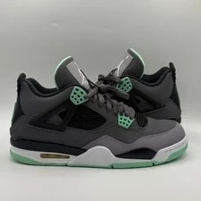 Jordan — Jordan 4 Glow — Sneaker — resale