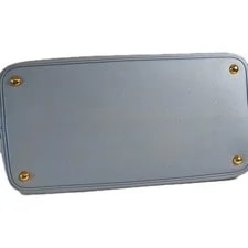. Prada LUX 3