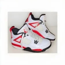 Jordan Air 4 Mid Top / Lace-Up Athletic 2