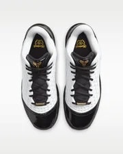 IQ3916-100 Nike Kobe 3 Low Protro () 4
