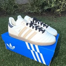 Adidas — Adidas Samba Low Top Lace-Up Gum — Sneaker — resale
