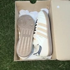 Adidas Samba Low Top Lace-Up Gum 2