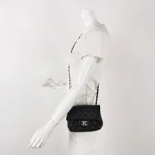 Chanel Square Classic Flap Matte HardwareChain 2