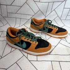 Nike Dunk Low Retro Size 11 4