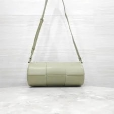 Bottega Veneta — Bottega Veneta New Cannete Medium Pouch 741562 158038535 [P] — Handbag — resale