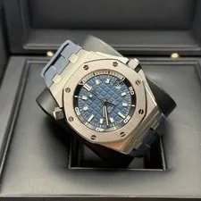 Audemars Piguet Royal Oak Offshore Diver Blue Dial Flat Smooth Bezel Rubber 4