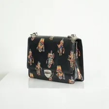 Prada Lux Robot 3