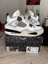 Air Jordan — Size 9.5 - Air Jordan 4 Retro Military With Box — Sneaker — resale